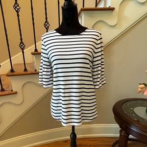 Gibson Latimer .. SzS .. EUC … Bell Sleeved Top